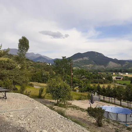 Mon Ecrin De Nature Rez De Jardin 塞讷