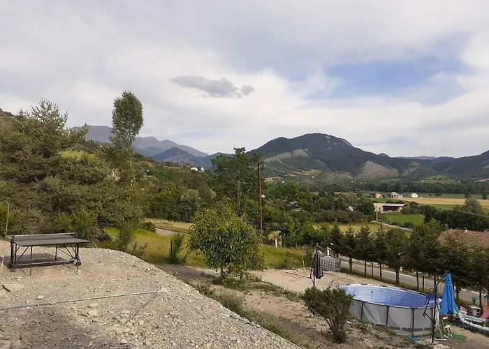 Mon Ecrin De Nature Rez De Jardin Seyne