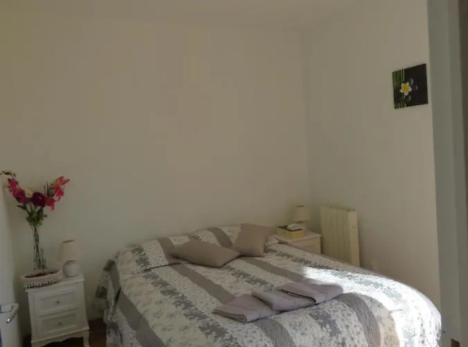 Сasa de vacaciones Mon Ecrin De Nature Rez De Jardin Seyne