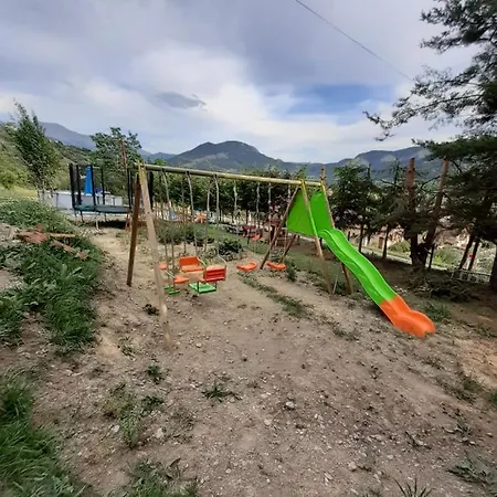 Mon Ecrin De Nature Rez De Ensoleillé Сasa de vacaciones Seyne