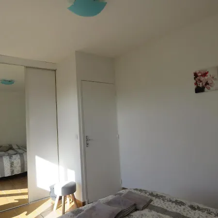 Holiday home Mon Ecrin De Nature Rez De Jardin