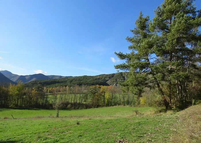 Holiday home Mon Ecrin De Nature Rez De Jardin *